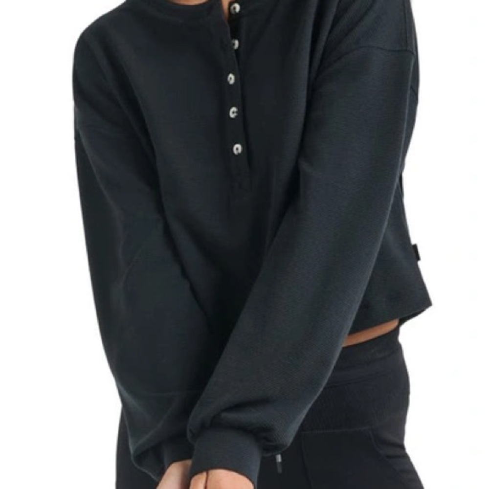 Travis Mathew casual acquaintance Henley Top